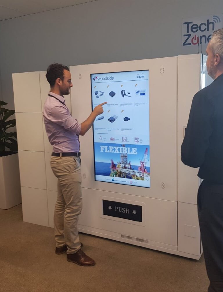 IT-Peripheral-Vending-Machine
